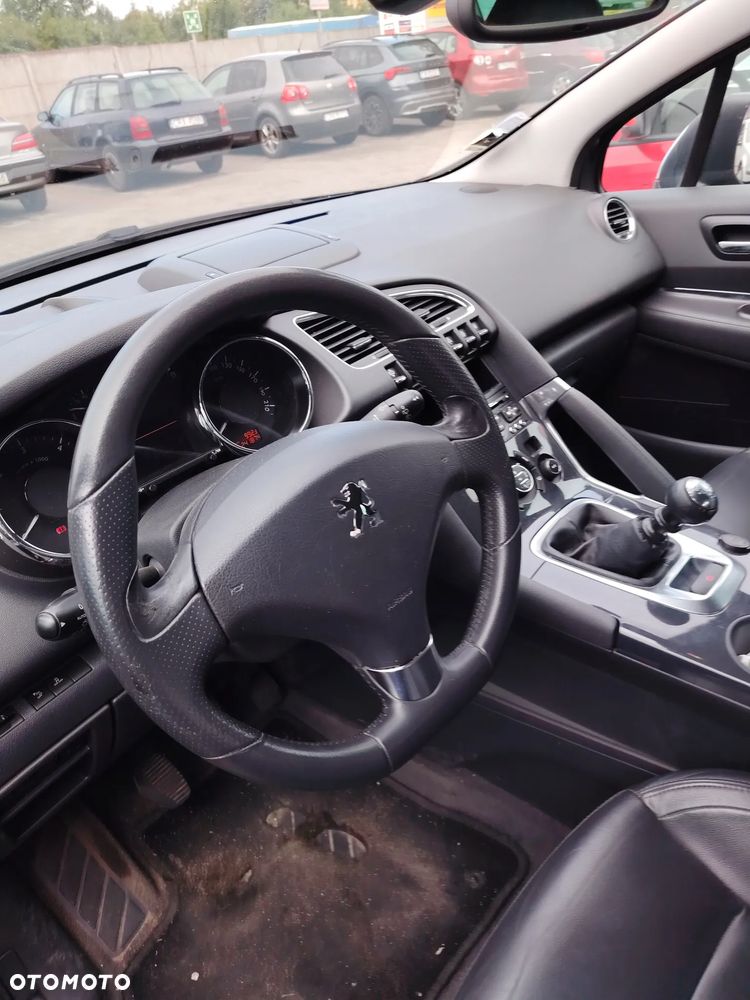 Peugeot 3008 2.0 HDi Premium - 5