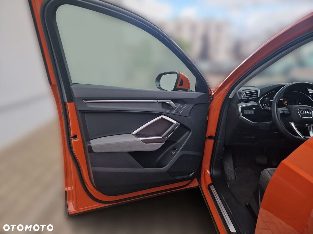 Audi Q3 - 11