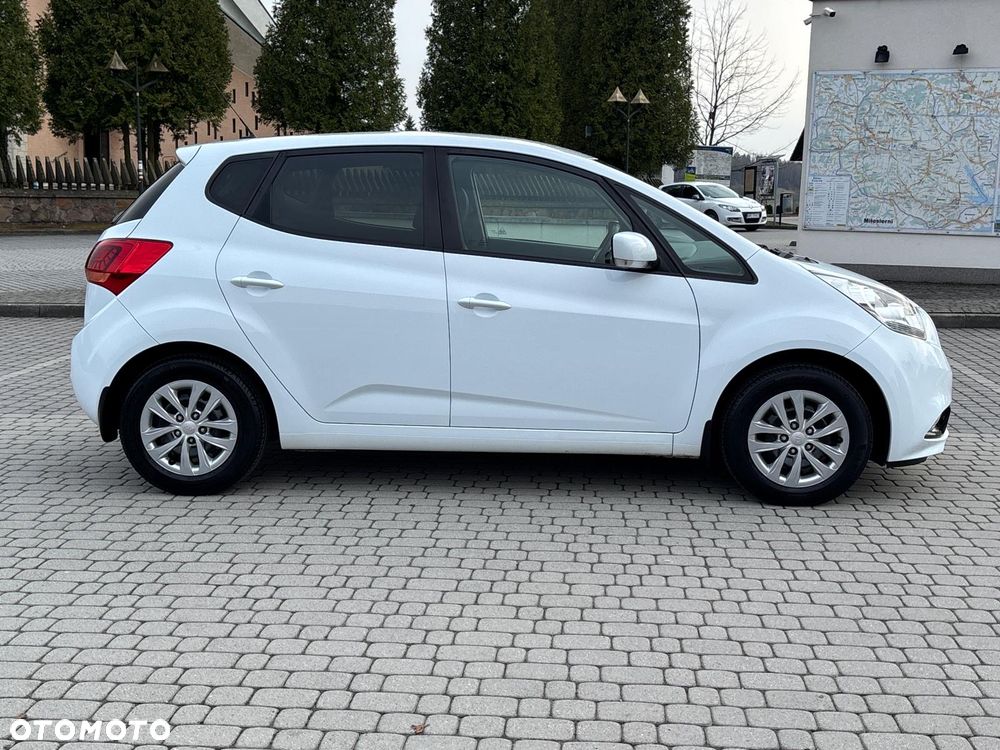 Kia Venga 1.4 CVVT Business Line - 6