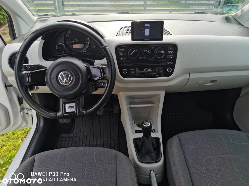 Volkswagen up! R-Line - 13