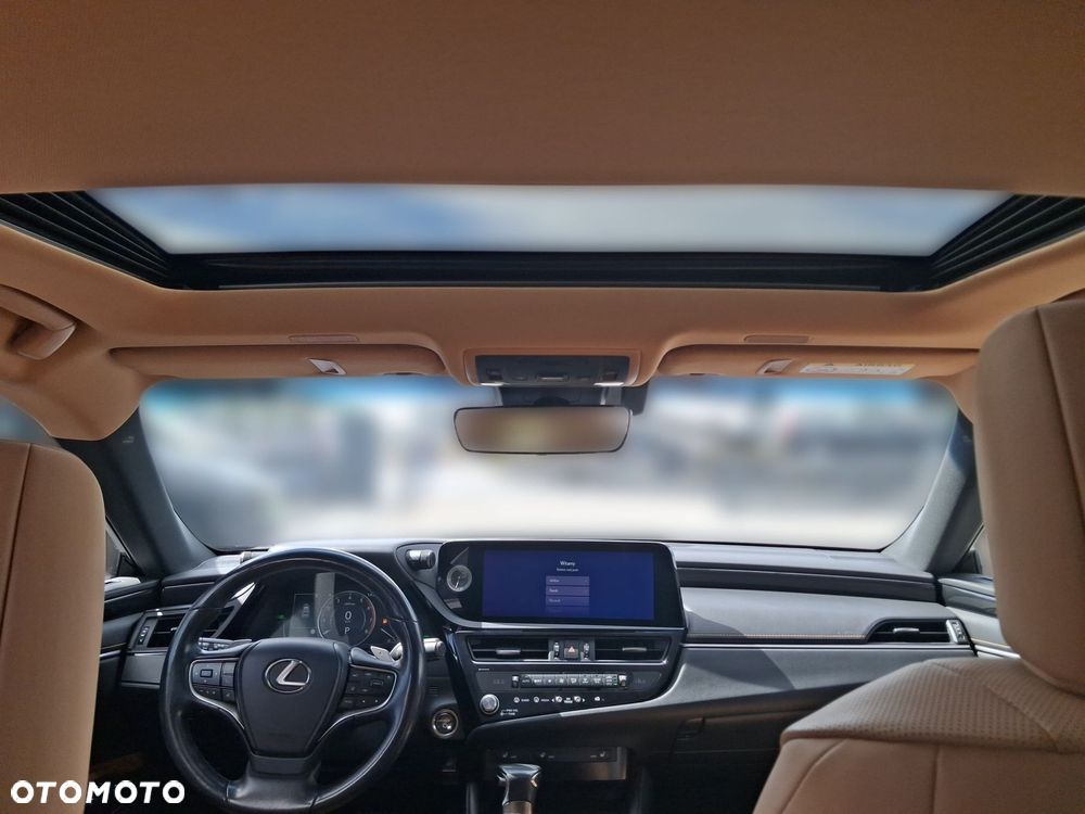 Lexus ES - 14