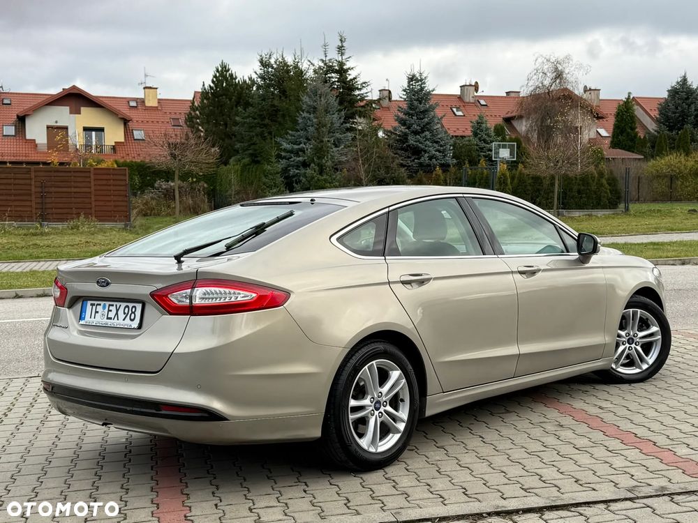 Ford Mondeo 2.0 TDCi Titanium - 11