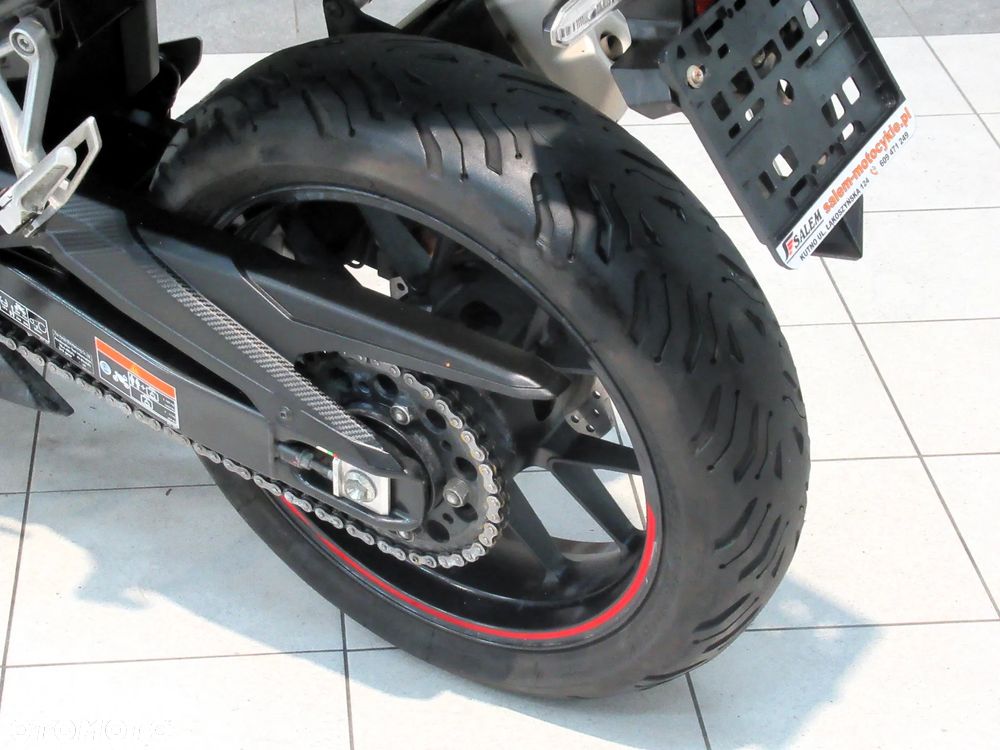 Honda CBR - 18