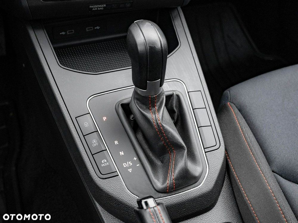 Seat Ibiza 1.0 TSI S&S DSG FR - 18