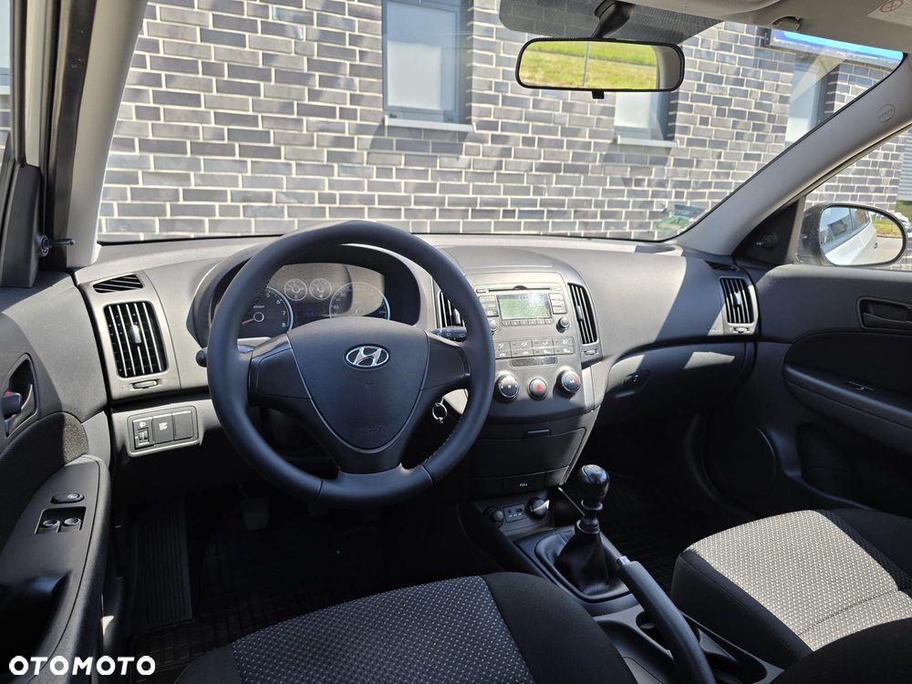 Hyundai i30 i30cw 1.4 Edition Plus - 28