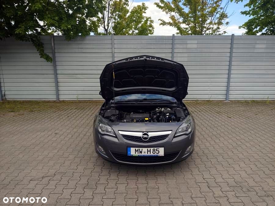 Opel Astra 1.4 Turbo Sport - 10
