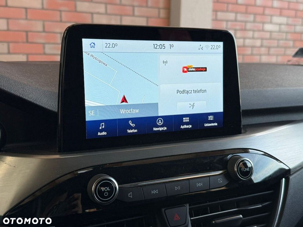 Ford Kuga - 28