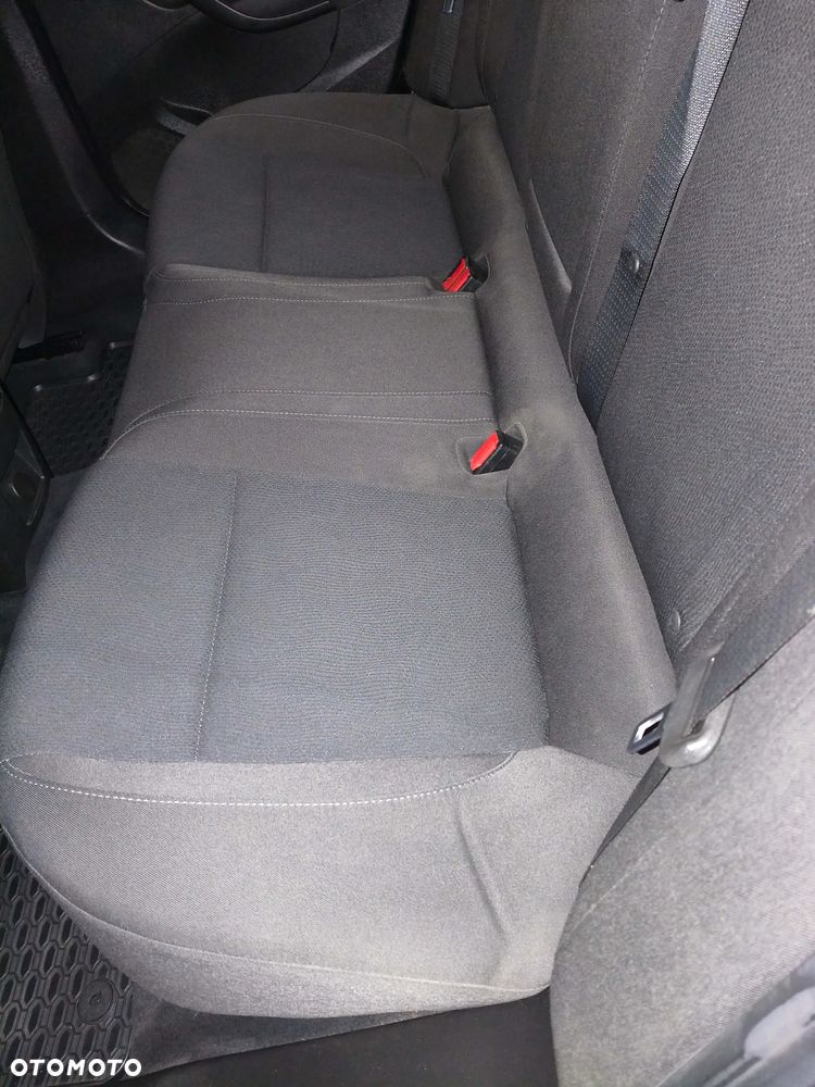 Opel Insignia 1.8 - 11