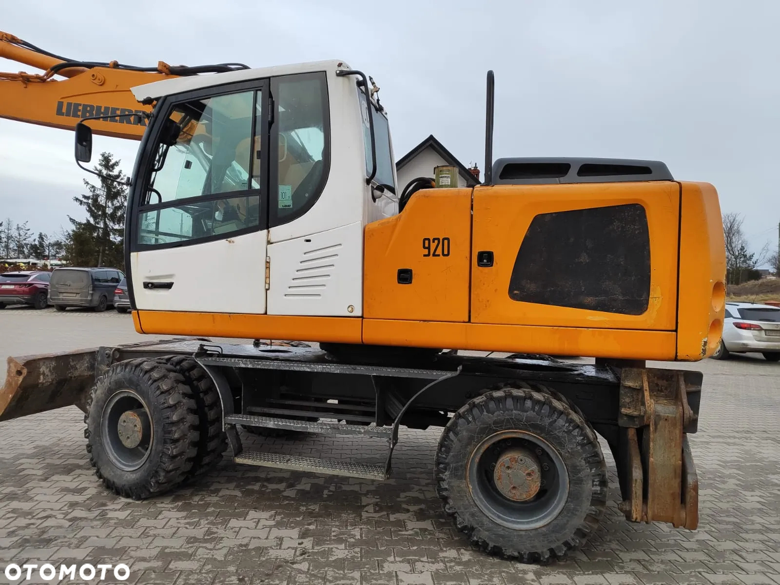 Liebherr A920 - 7