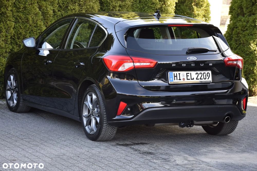 Ford Focus 1.0 EcoBoost Start-Stopp-System TITANIUM DESIGN - 3