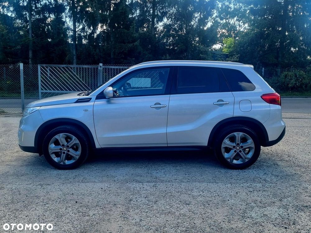 Suzuki Vitara 1.6 DDiS (4x2) Comfort - 4