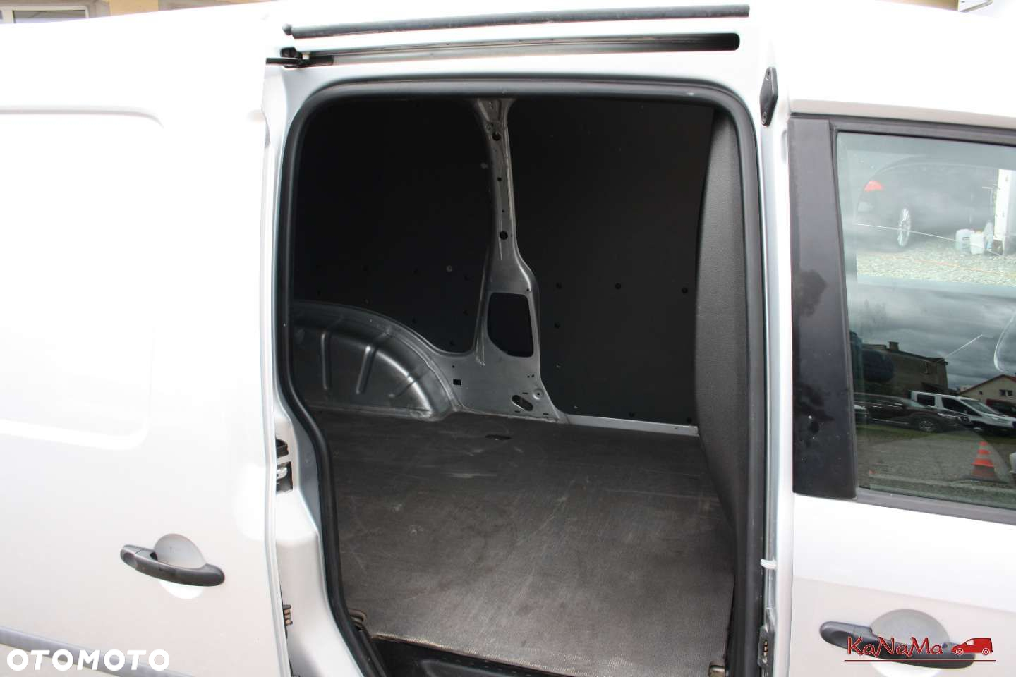 Volkswagen Caddy - 16