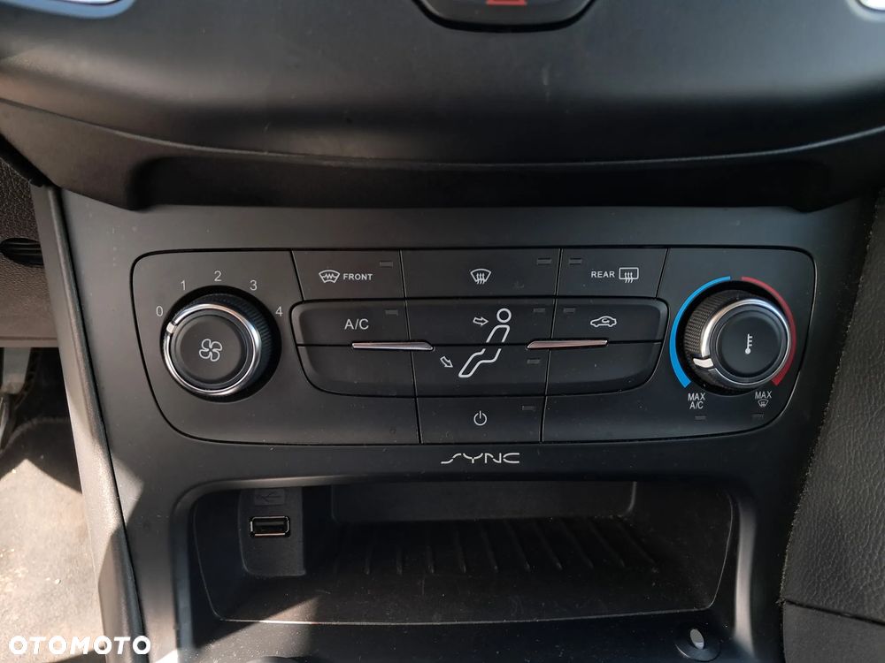 Ford Focus 1.5 TDCi Trend - 17