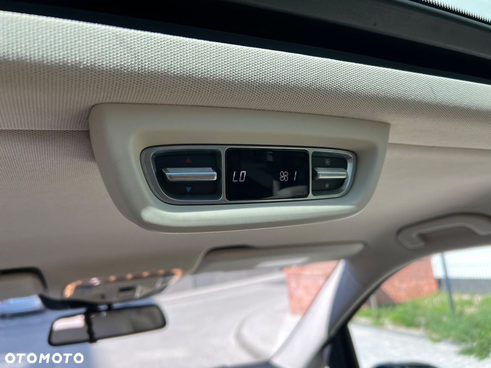 Mercedes-Benz Klasa V 250 (BlueTEC) d Avantgarde 7G-Tronic (d³ugi) - 35