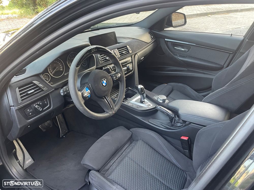 BMW 330 e iPerformance Pack M Shadow - 19