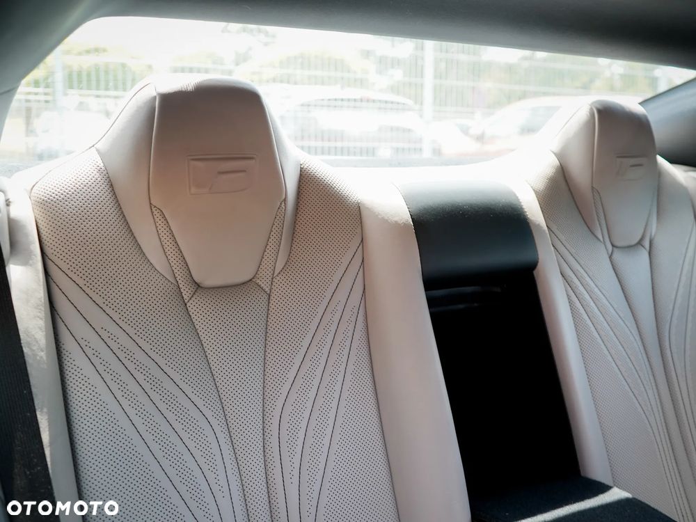 Lexus RC F Prestige - 30