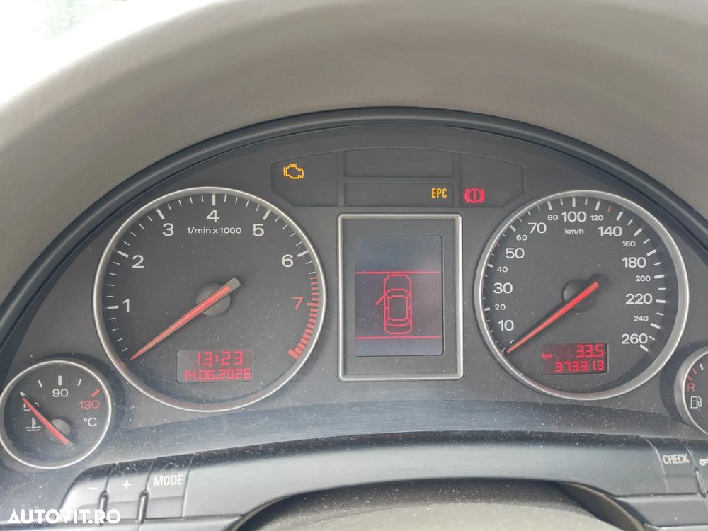 Audi A4 Limuzina 2.0 - 15