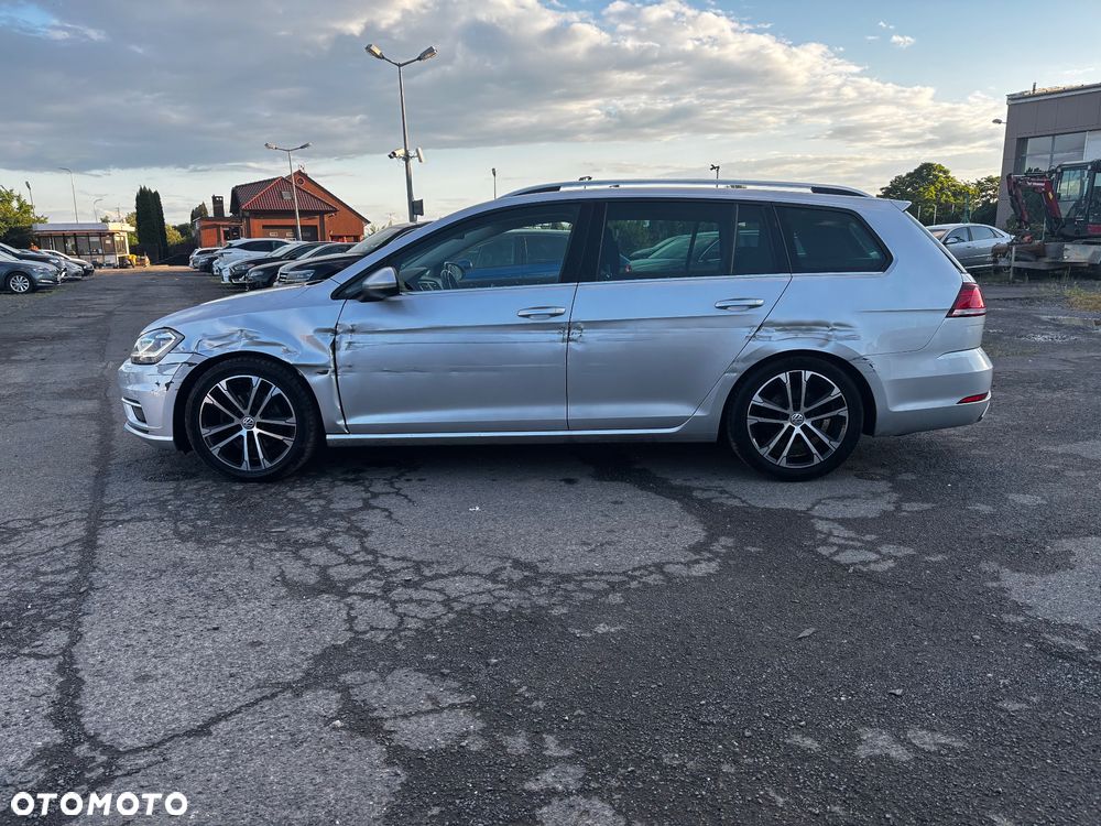 Volkswagen Golf 2.0 TDI SCR DSG Highline - 10