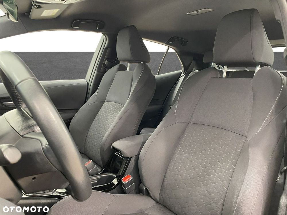 Toyota Corolla - 17