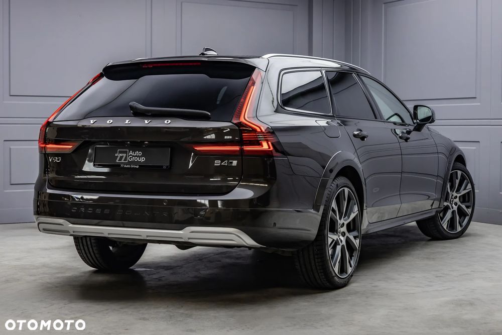 Volvo V90 B4 D Ultimate Bright - 3