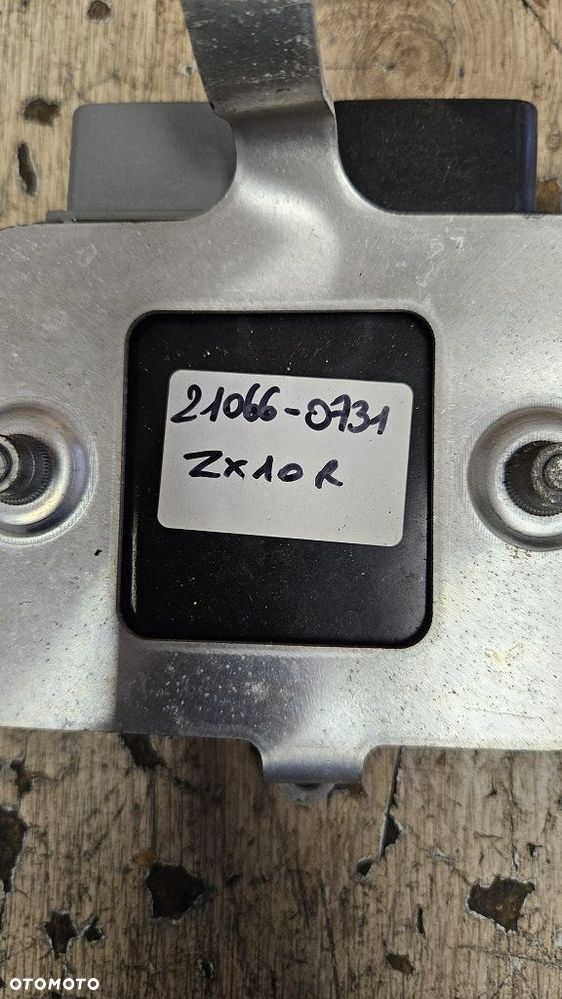 Regulator napięcia Kawasaki Ninja ZX-10R  21066-0731 - 6