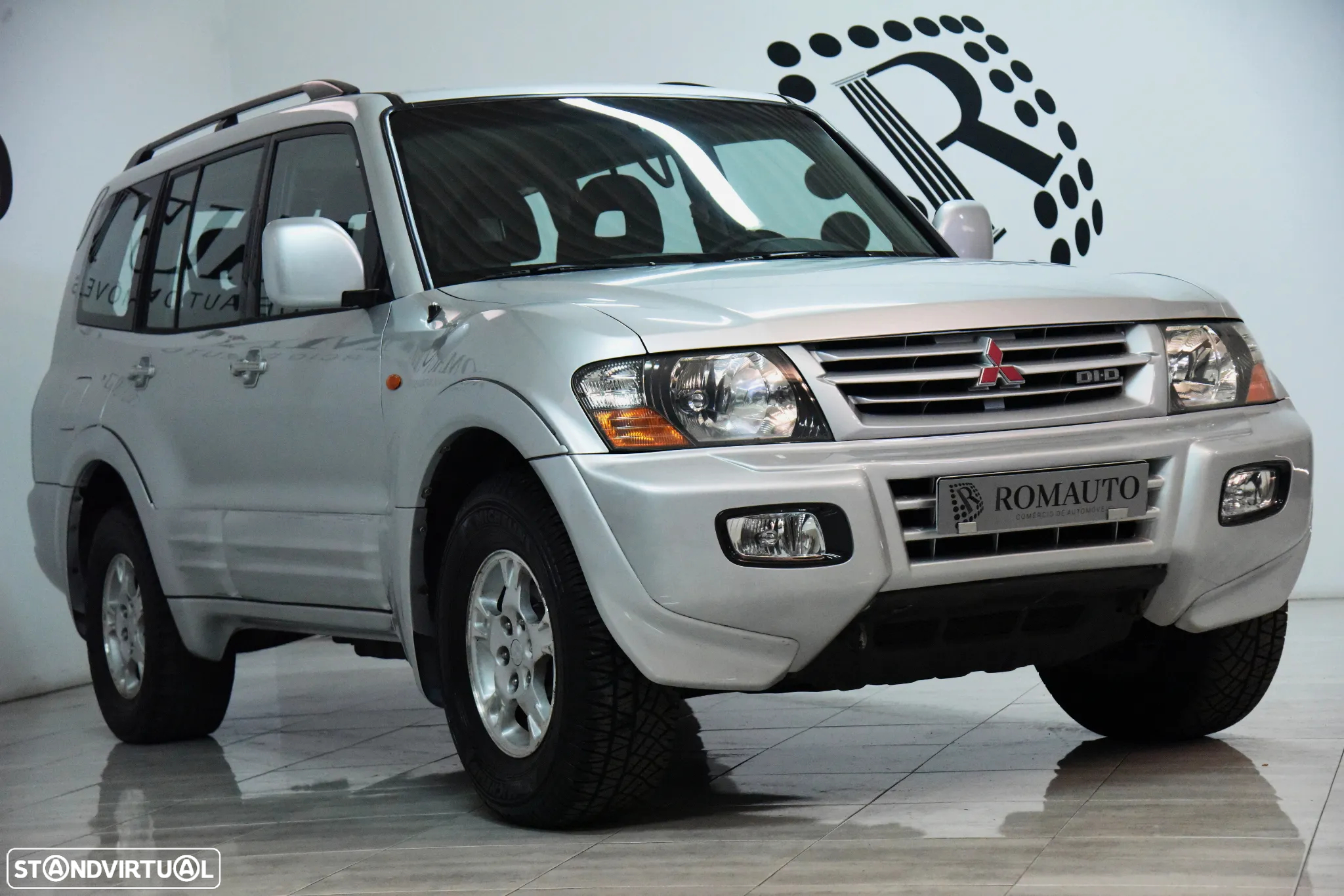 Mitsubishi Pajero 3.2 DI-D GLS Longo - 5