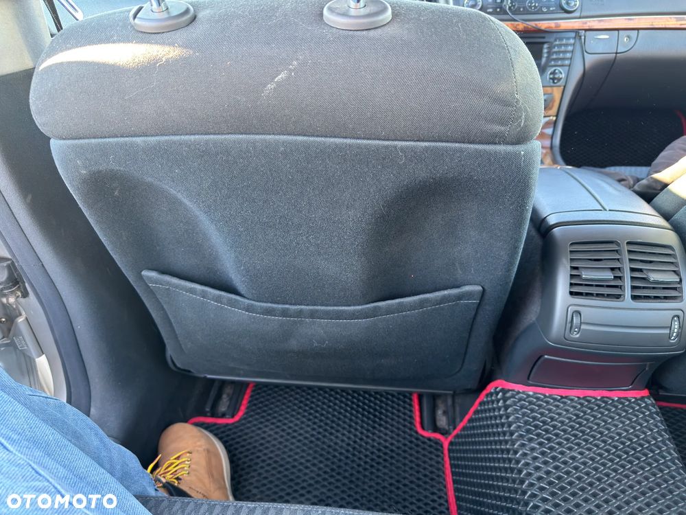 Mercedes-Benz Klasa E - 20