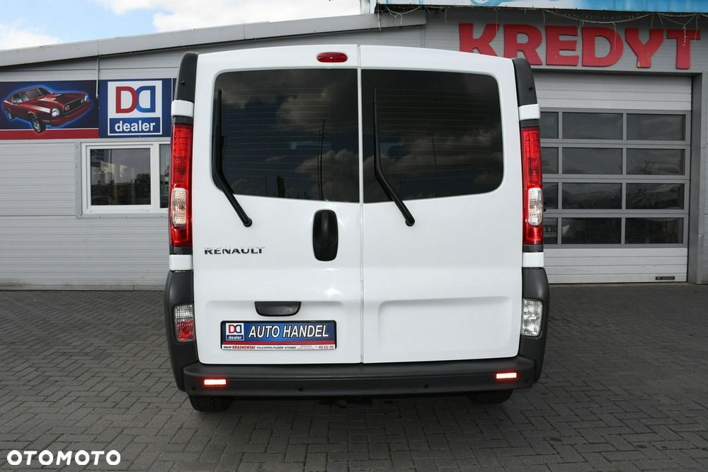Renault Trafic - 14