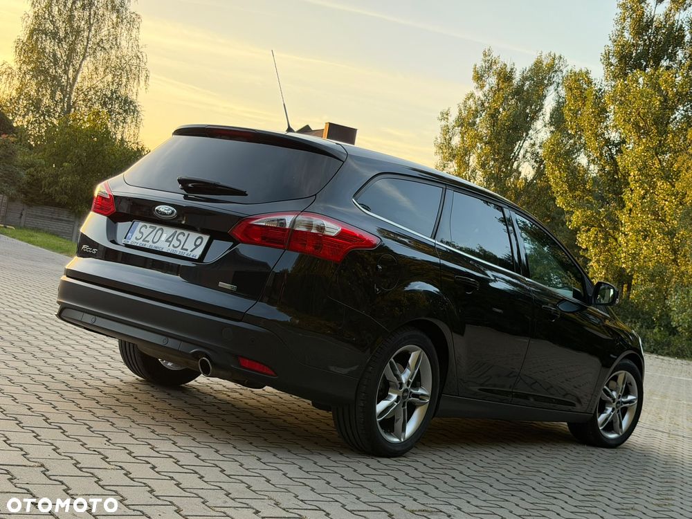 Ford Focus 1.6 EcoBoost Titanium - 36
