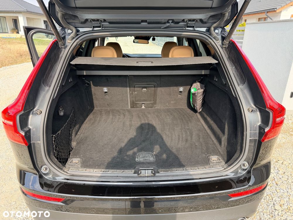 Volvo XC 60 D3 Momentum - 33