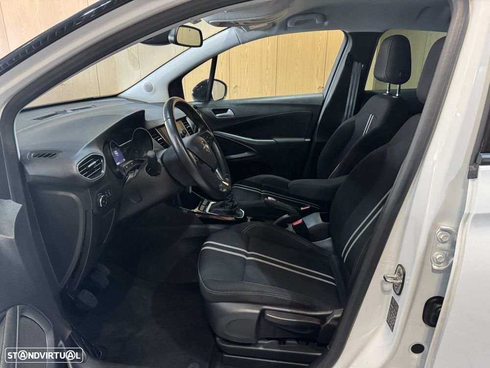 Opel Crossland X - 16