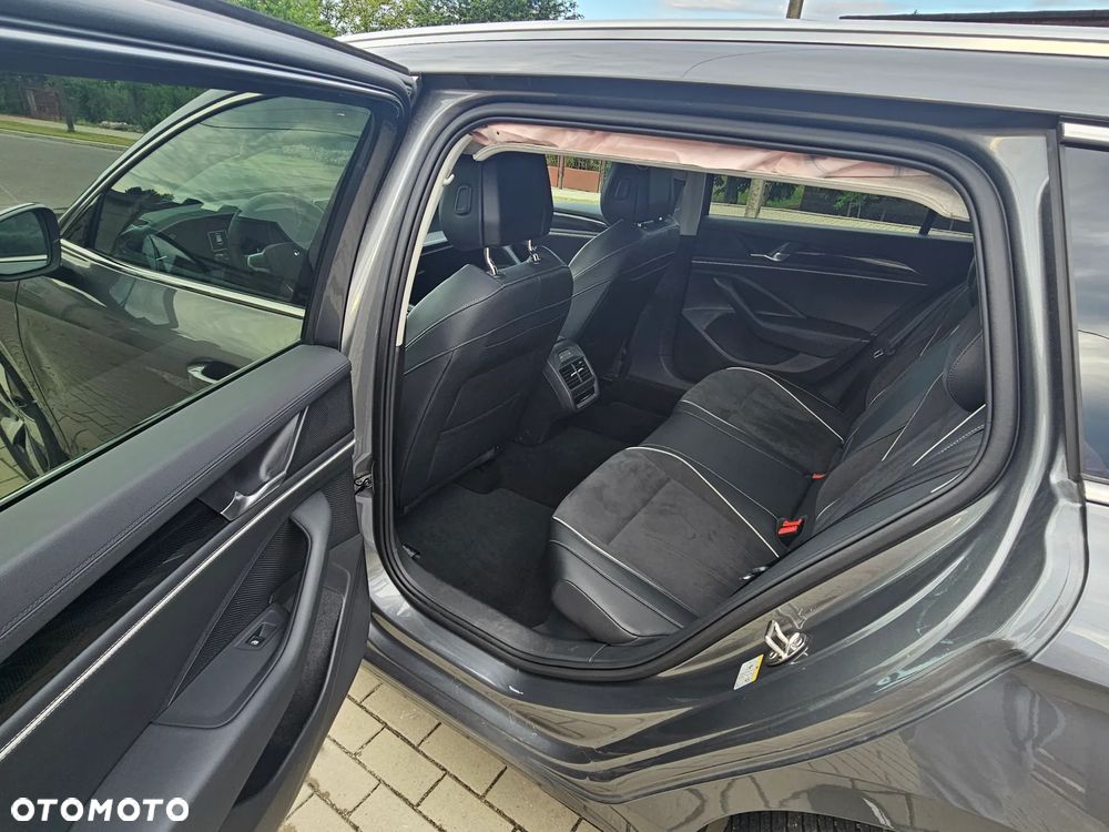 Volkswagen Passat 1.5 TSI EVO Elegance DSG - 11