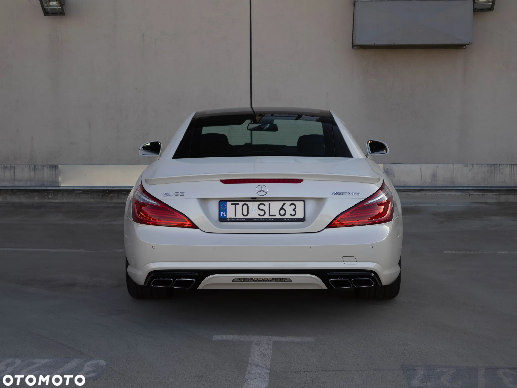 Mercedes-Benz SL 63 AMG - 7