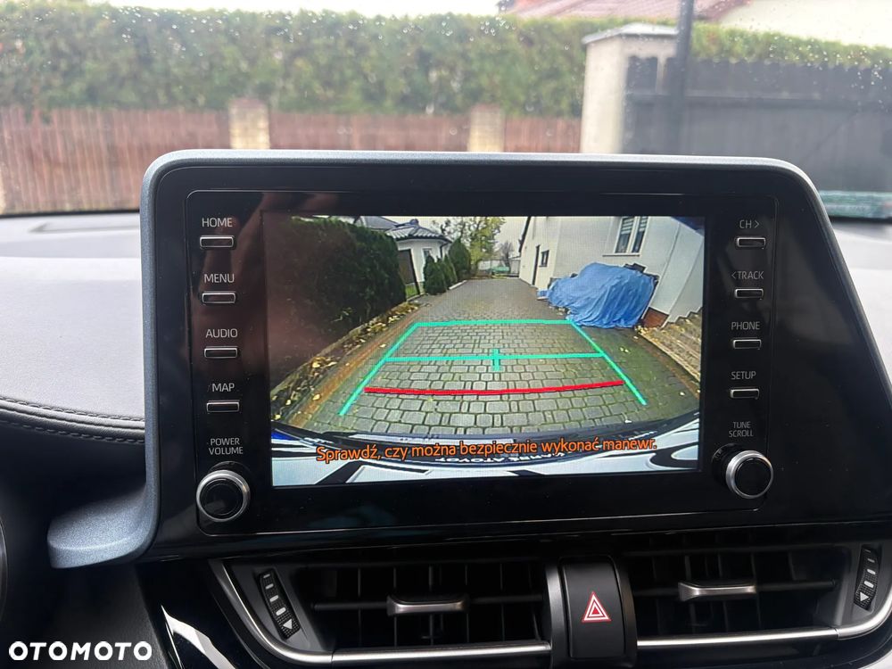 Toyota C-HR 2.0 Hybrid Black Edition - 10