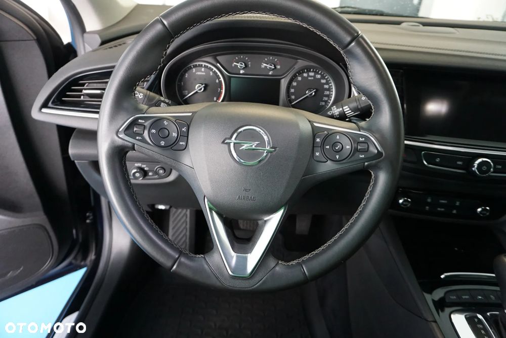 Opel Insignia 1.6 T Innovation S&S - 22