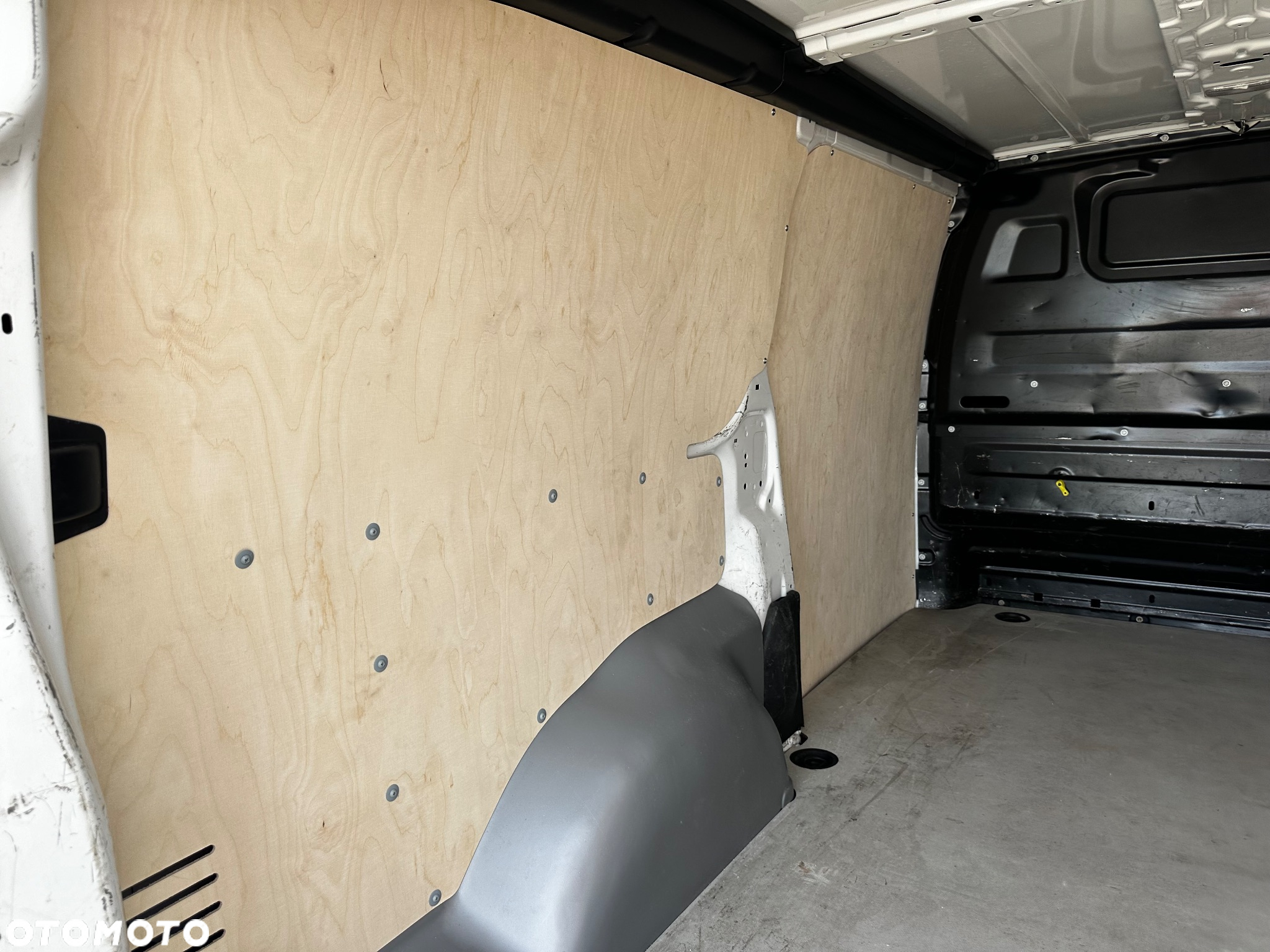 Opel Vivaro L2H1 - 17