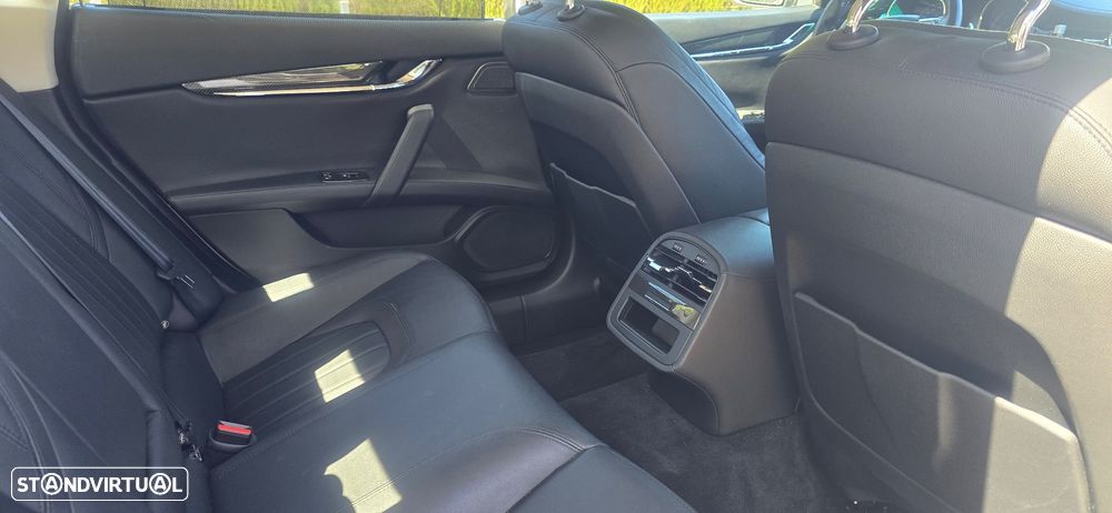 Maserati Quattroporte D Auto - 13