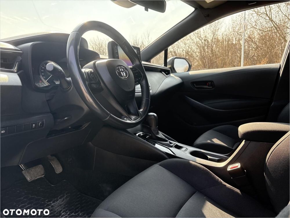 Toyota Corolla 1.8 Hybrid Active - 13