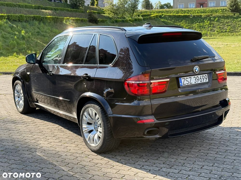BMW X5 xDrive50i - 13