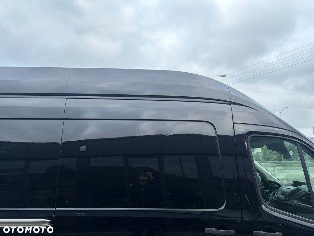 Ford Transit - 22