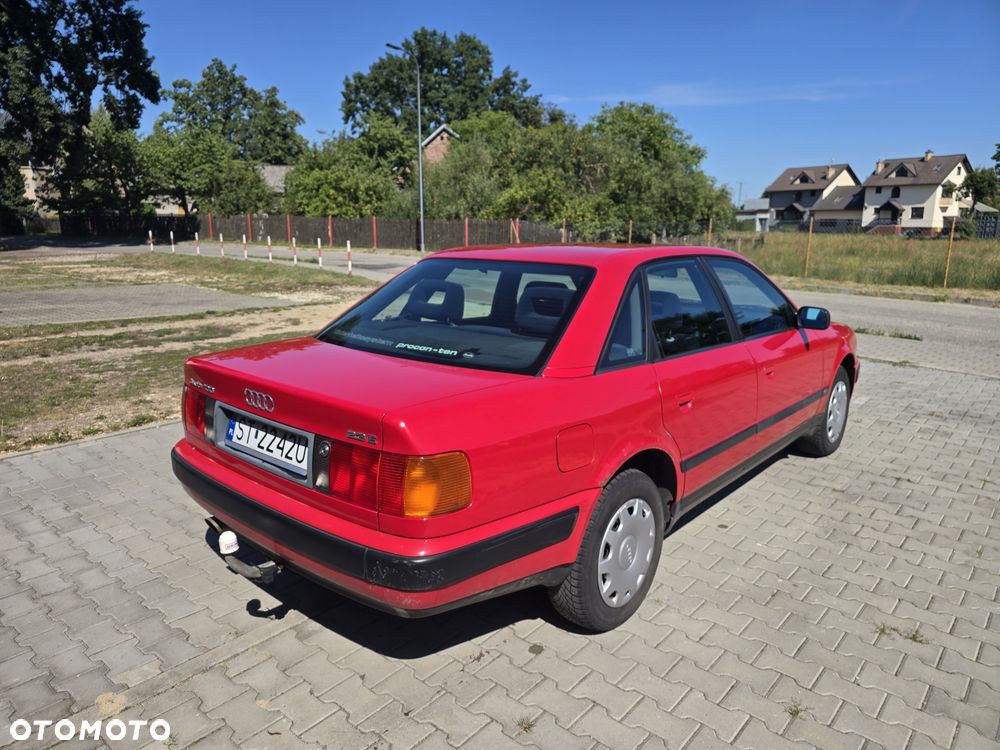Audi 100 - 6