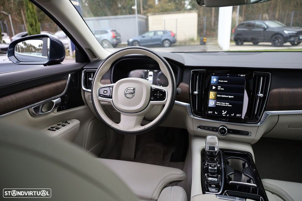 Volvo S90 2.0 T8 Inscription AWD Geartronic - 17