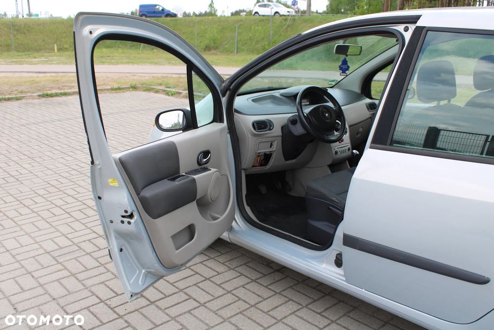 Renault Modus - 17