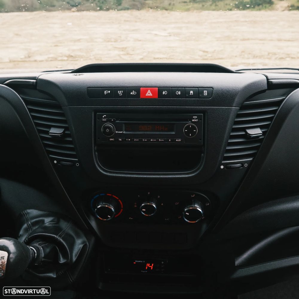 Iveco DAILY 2.3 35-120 FRIO/ISOTÉRMICA - 12