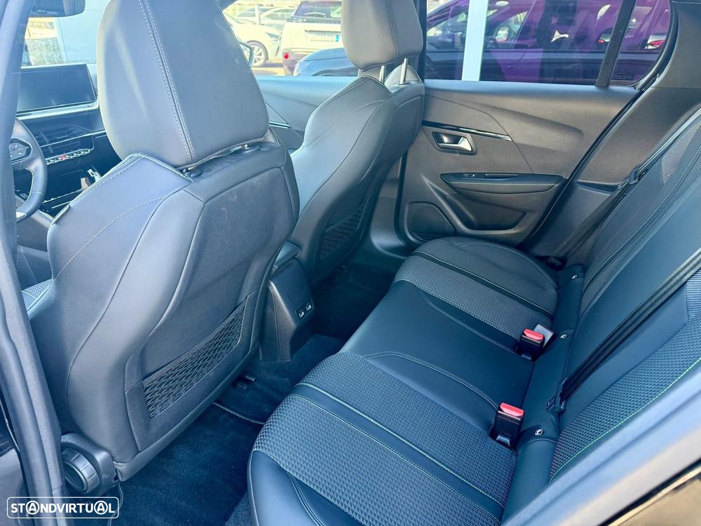 Peugeot e-208 50 kWh GT Pack - 11