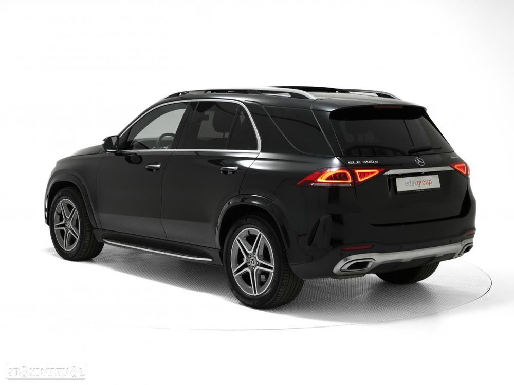 Mercedes-Benz GLE 300 d 4Matic - 4
