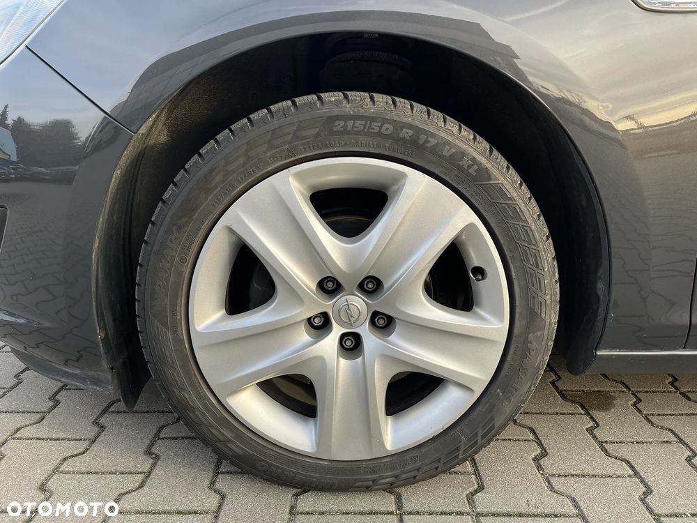 Opel Astra 1.4 T Active - 11