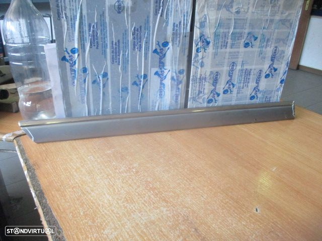 Grelha Friso 2026903262 MERCEDES W202 2000 C250D 113CV 5P CINZA TD MOLDURA DA PORTA - 4