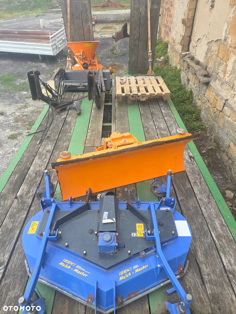 Iseki TH 426O komunalny - 32