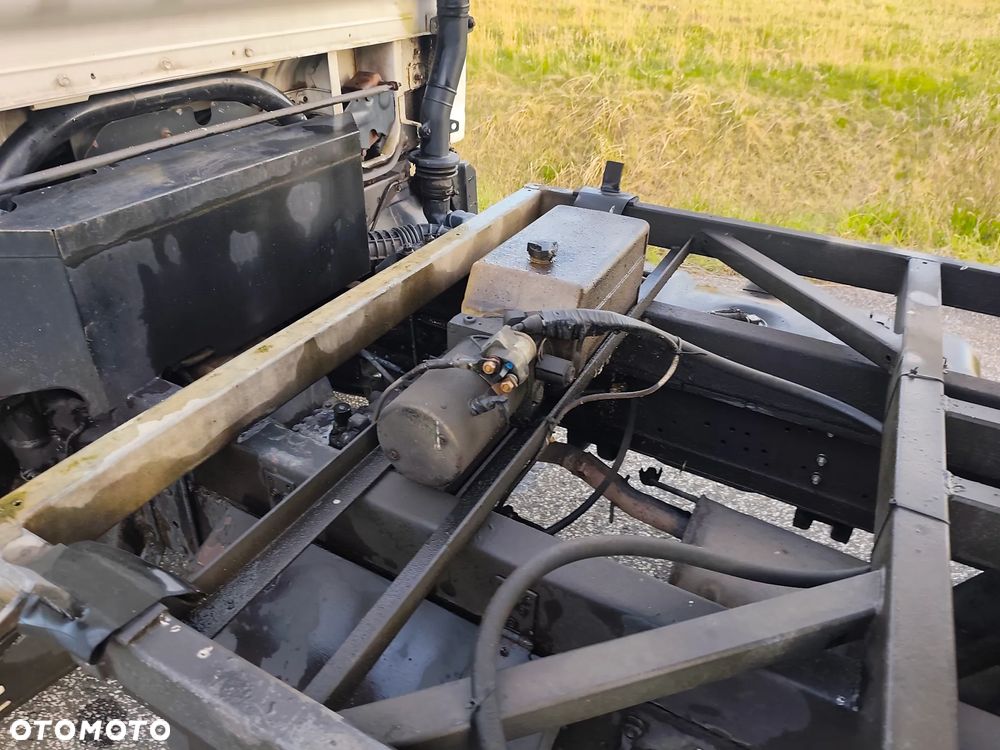 Mitsubishi Canter - 15